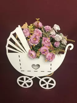Кошик для квітів "Коляска" Кошик для квітів "Коляска"